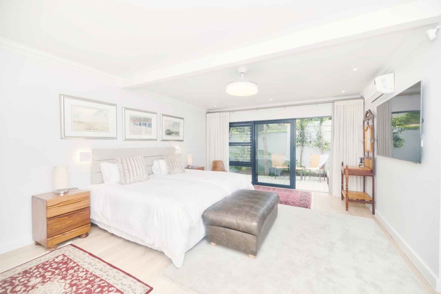 6 Bedroom Property for Sale in Hermanus Heights Western Cape